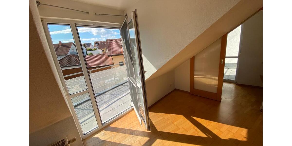 Dachgeschoßwohnung Leingarten - 3.5 Zimmer, 78 m&sup2;, 359.000&euro; | Angebot:26125799