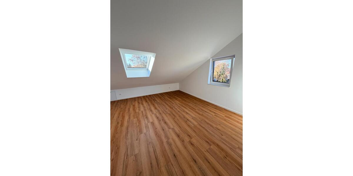 Reihenhaus Worpswede - 5 Zimmer, 125 m&sup2;, 1.750&euro; | Angebot:23547176