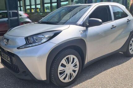 Toyota Aygo (X) 7.773 km 11.990 &euro; Trostberg 83308