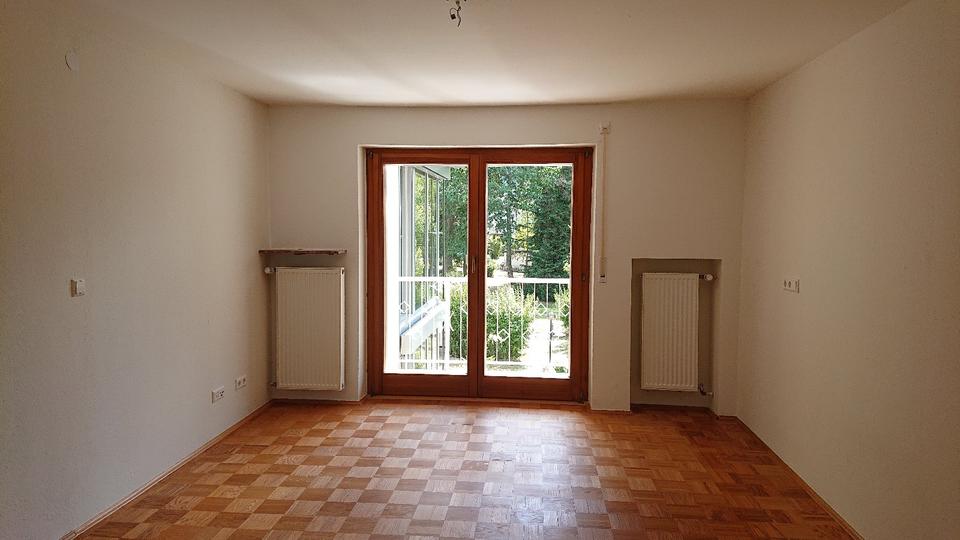 Doppelhaushälfte Balingen - 4.5 Zimmer, 130 m&sup2;, 1.490&euro; | Angebot:25852728