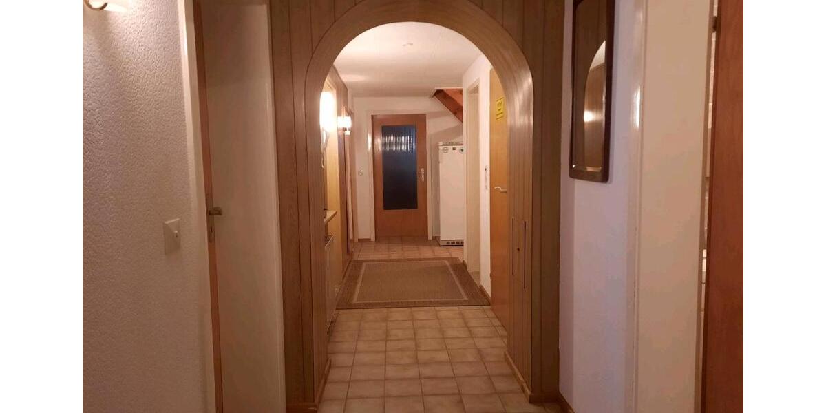 Einfamilienhaus Furtwangen im Schwarzwald - 13 Zimmer, 300 m&sup2;, 475.000&euro; | Angebot:25322574