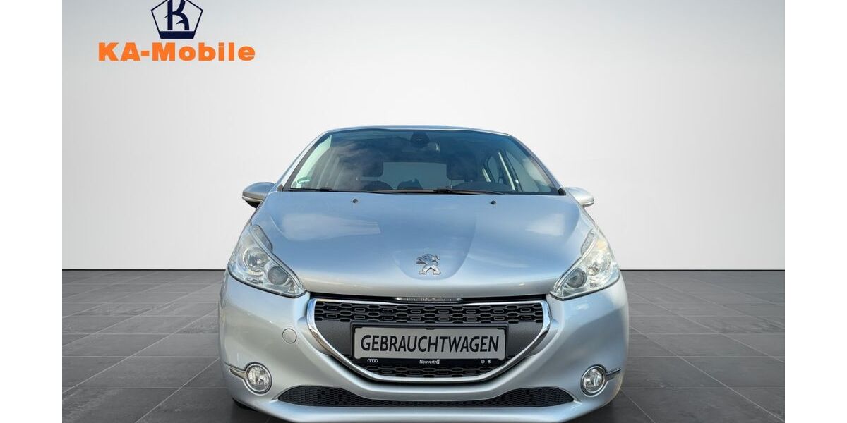 Peugeot 208 129.000 km 4.999 &euro; Düsseldorf 40472