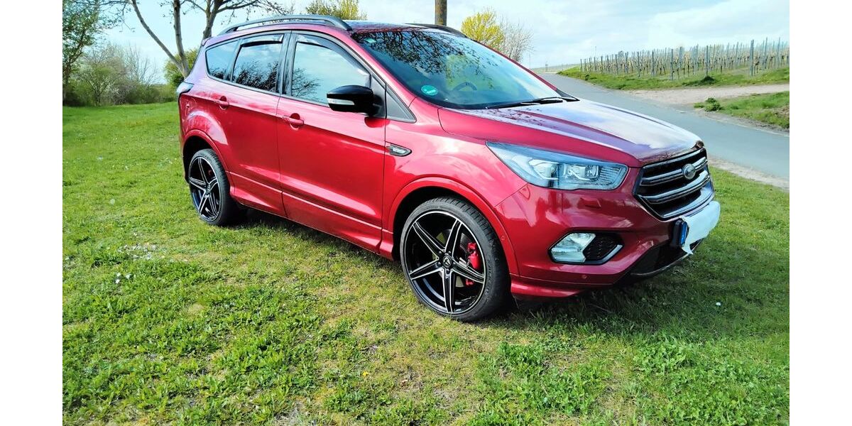 Ford Kuga 87.000 km 13.500 &euro; Mommenheim 55278