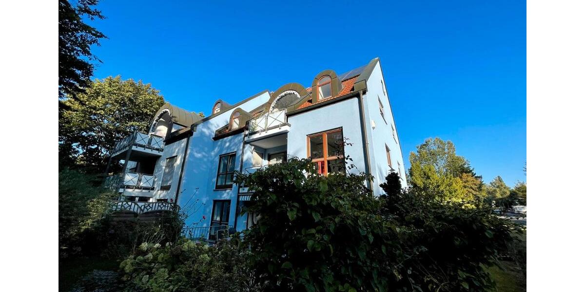 Doppelhaushälfte Nürnberg Erlenstegen - 12 Zimmer, 312 m&sup2;, 1.210.000&euro; | Angebot:27102031