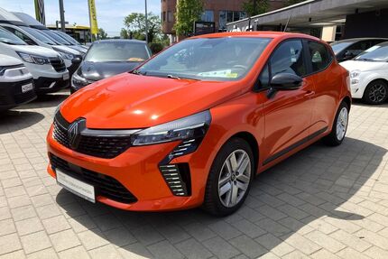 Renault Clio 3.974 km 16.997 &euro; Berlin 10829