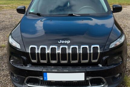 Jeep Cherokee 130.000 km 12.500 &euro; Brücken 55767
