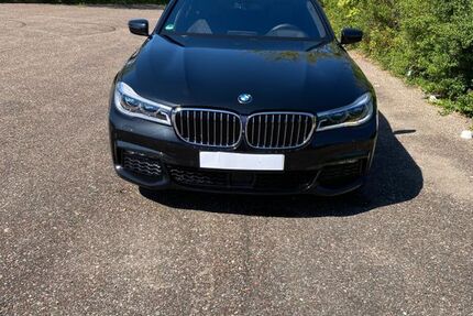 BMW 730