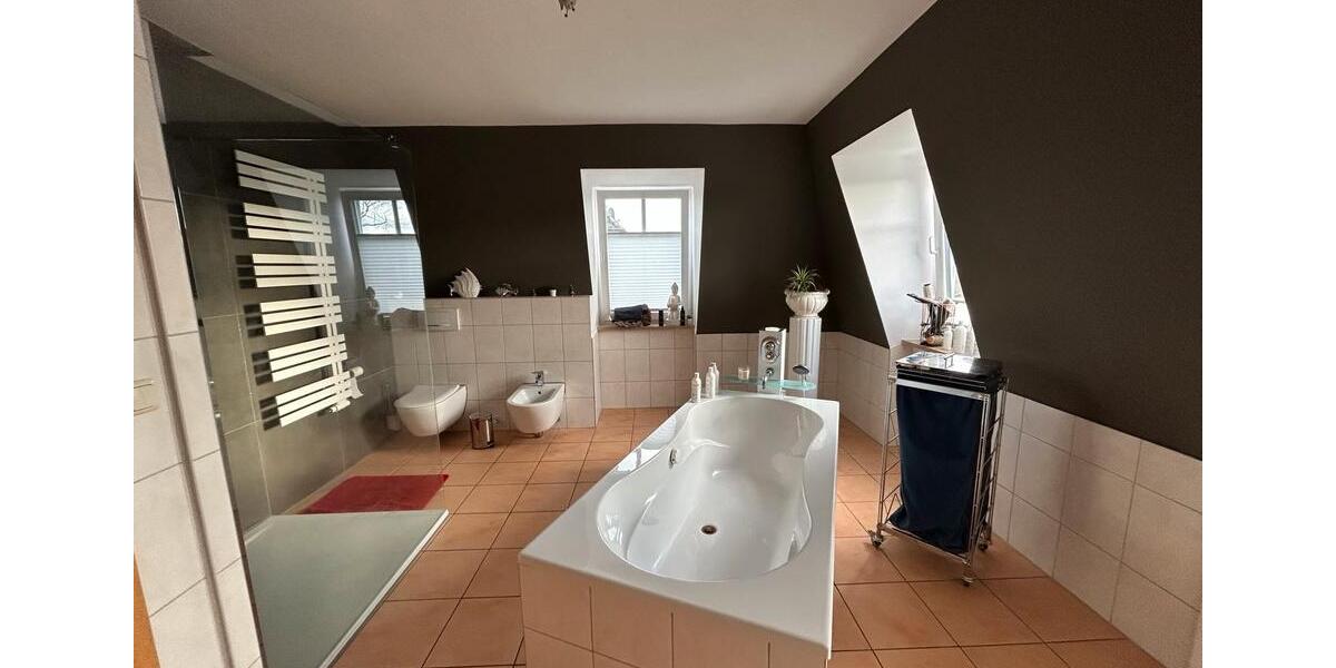 Einfamilienhaus Bentwisch - 5 Zimmer, 200 m&sup2;, 470.000&euro; | Angebot:25127602