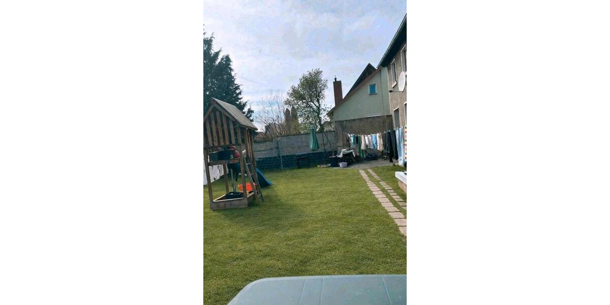 Einfamilienhaus Allstedt - 9 Zimmer, 270 m&sup2;, 180.000&euro; | Angebot:26041164