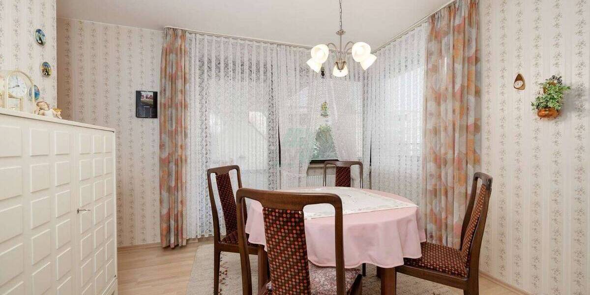 Etagenwohnung Amberg - 3 Zimmer, 82 m&sup2;, 189.000&euro; | Angebot:25666126