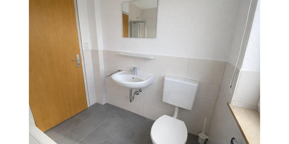 Etagenwohnung Türkheim - 3 Zimmer, 75 m&sup2;, 830&euro; | Angebot:26403452