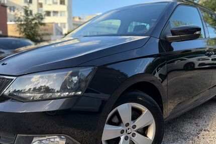 Skoda Fabia 120.000 km 7.950 &euro; Köln 50674