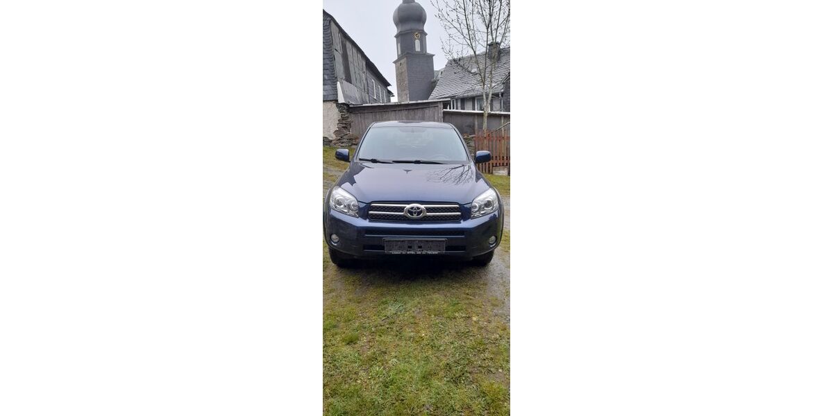 Toyota RAV 4 154.846 km 3.000 &euro; Lehesten 07349