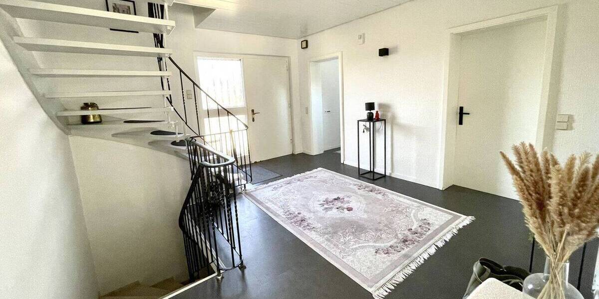 Einfamilienhaus Wenden / Hillmicke Hillmicke - 6 Zimmer, 240 m&sup2;, 450.000&euro; | Angebot:26377324