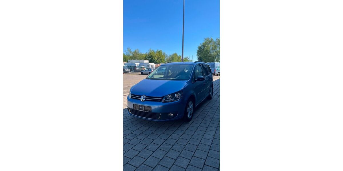 VW Touran 224.000 km 3.990 &euro; Rastatt 76437