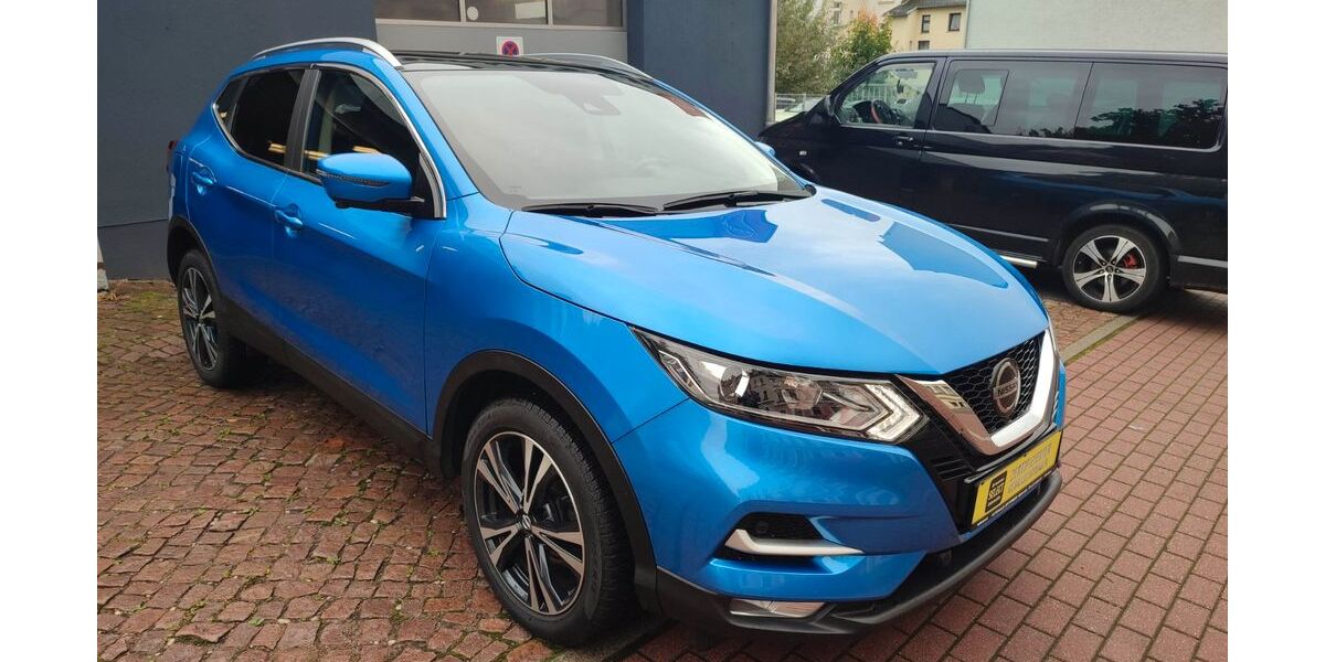 Nissan Qashqai 59.445 km 18.995 &euro; Mittweida 09648
