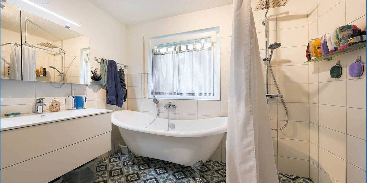 Etagenwohnung Singen (Hohentwiel) Singen - 4 Zimmer, 121 m&sup2;, 390.000&euro; | Angebot:26293183
