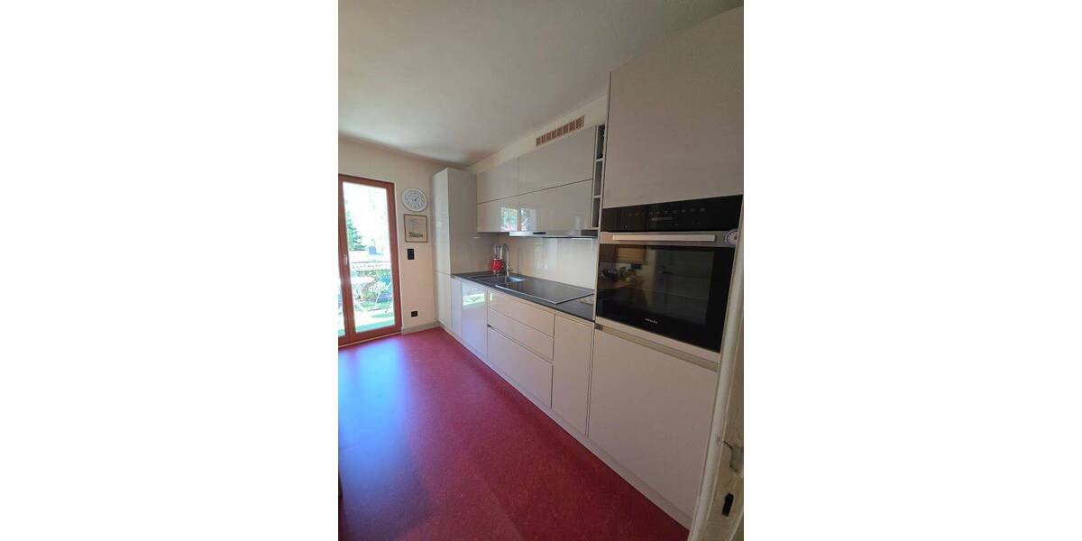 Einfamilienhaus Neuruppin - 5 Zimmer, 205 m&sup2;, 1.330.000&euro; | Angebot:26695812