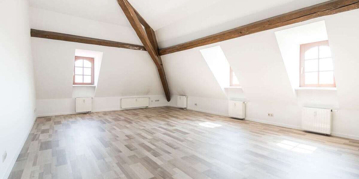 Etagenwohnung Löbau - 3 Zimmer, 84 m&sup2;, 504&euro; | Angebot:27143824