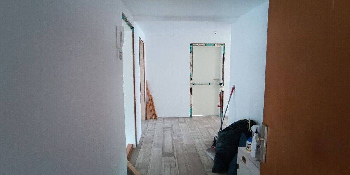 Etagenwohnung Teisnach - 5 Zimmer, 150 m&sup2;, 700&euro; | Angebot:26908829