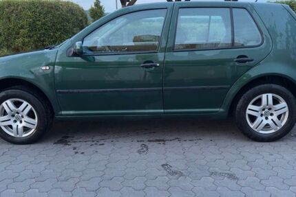 VW Golf 159.600 km 2.300 &euro; Bad Neustadt 97616