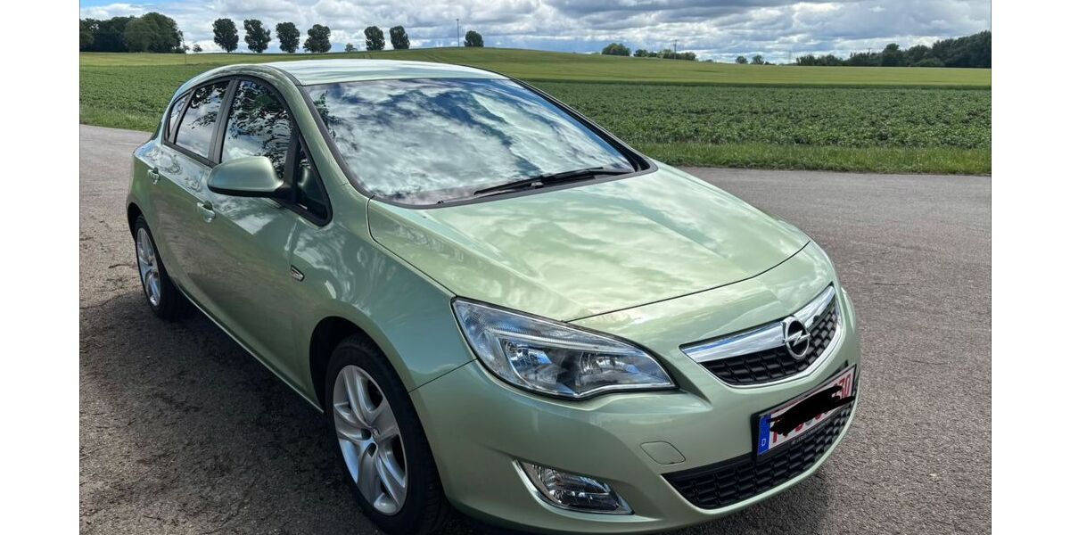 Opel Astra 101.500 km 3.600 &euro; Fürstenfeldbruck 82256