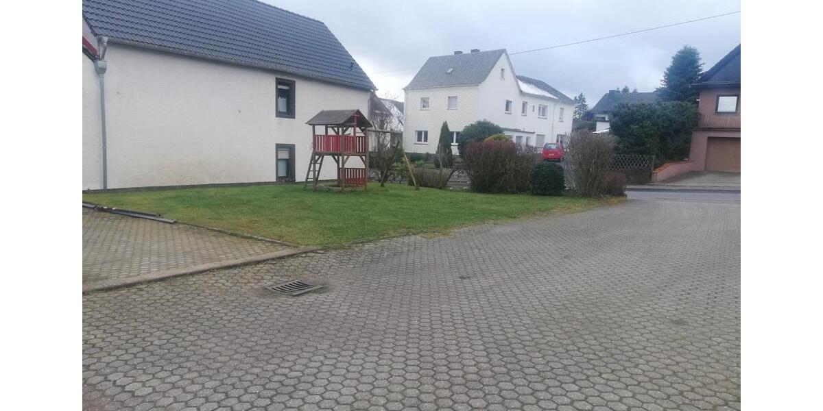 Einfamilienhaus Mayen - 6 Zimmer, 150 m&sup2;, 1.200&euro; | Angebot:26225359