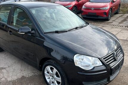 VW Polo 143.000 km 4.999 &euro; Dresden 01139