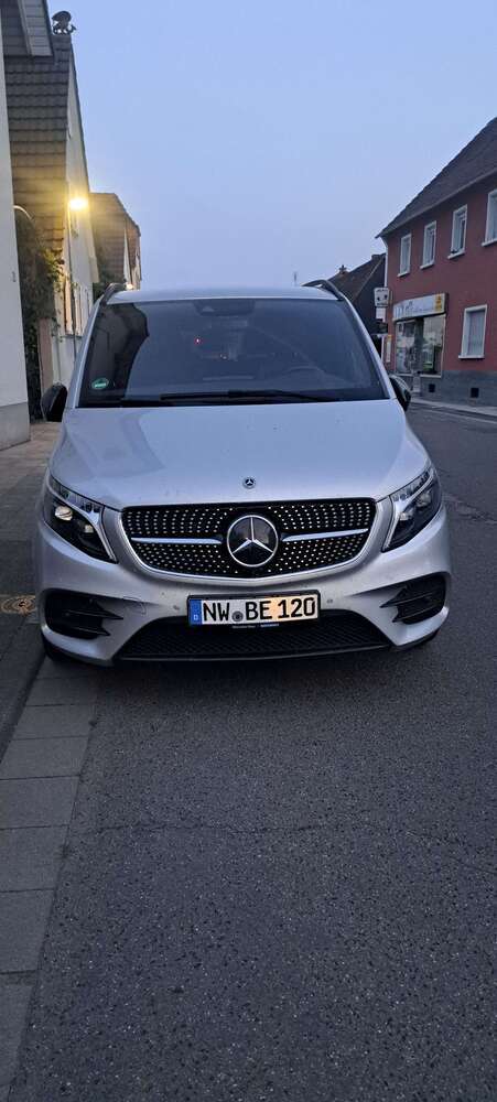 V 300
