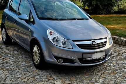 Opel Corsa 39.000 km 4.800 € Weißenberg 02627