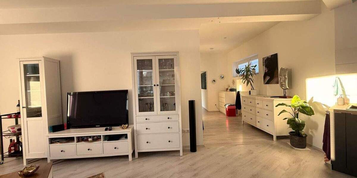 Etagenwohnung Essen Rüttenscheid - 3 Zimmer, 136 m&sup2;, 1.088&euro; | Angebot:25385697