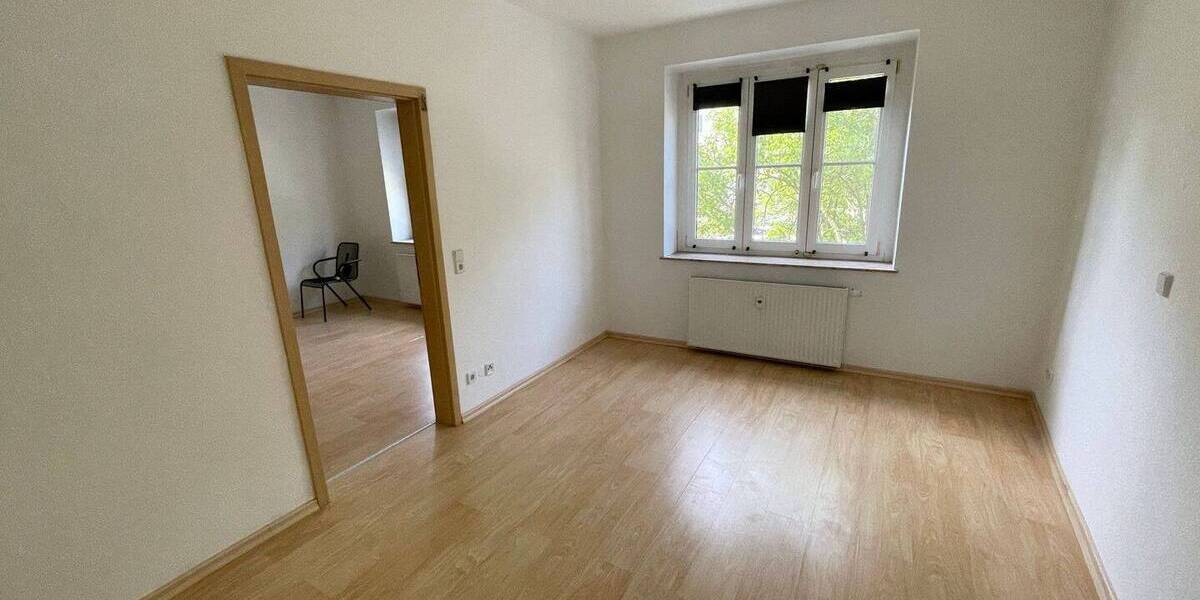 Zimmer Chemnitz Lutherviertel - 3 Zimmer, 63 m&sup2;, 362&euro; | Angebot:25899136
