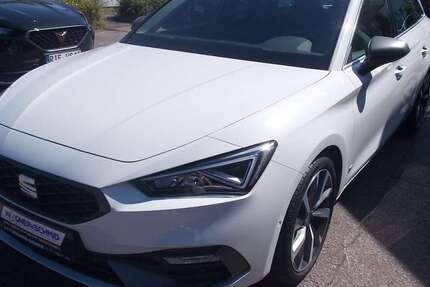 Seat Leon 55.154 km 23.980 &euro; RIESA 01587