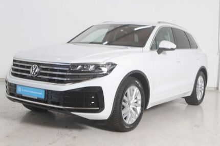 VW Touareg 25.786 km 54.940 &euro; Amberg 92224