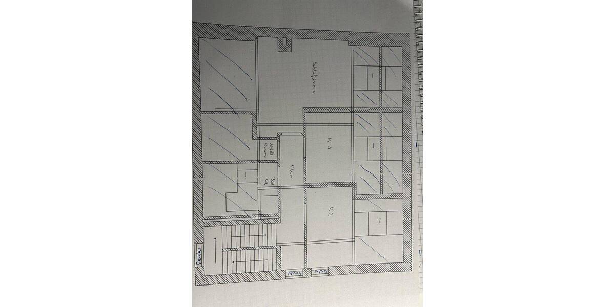 Etagenwohnung Brühl - 5 Zimmer, 140 m&sup2;, 1.450&euro; | Angebot:26857705