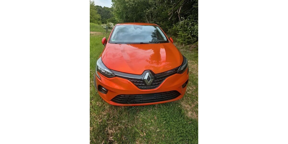 Renault Clio 82.000 km 11.200 &euro; Burghaun 36151