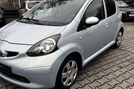 Toyota Aygo 147.000 km 2.200 &euro; leipzig 04328