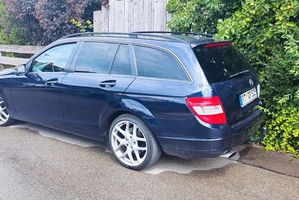Mercedes-Benz C 220 402.000 km 3.400 € Nussdorf 83131