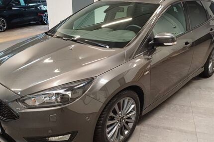 Ford Focus 81.950 km 12.450 &euro; Bad Oeynhausen 32547