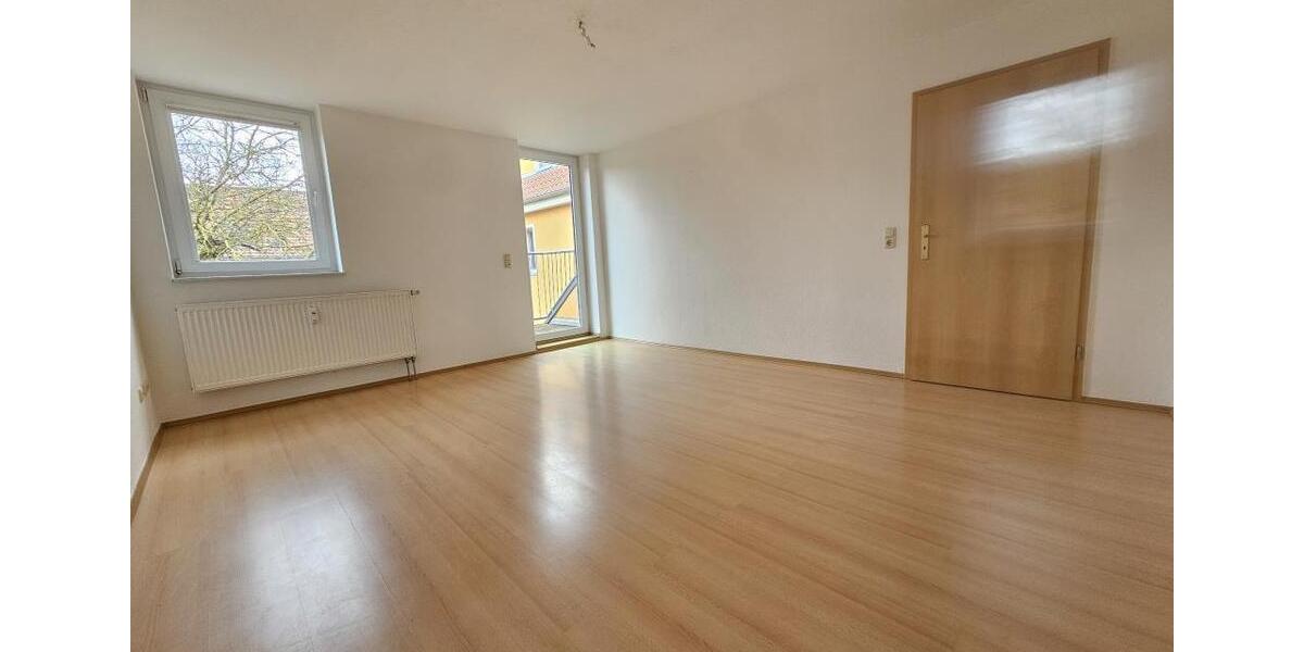 Etagenwohnung Altenburg - 2 Zimmer, 70 m&sup2;, 475&euro; | Angebot:26563033