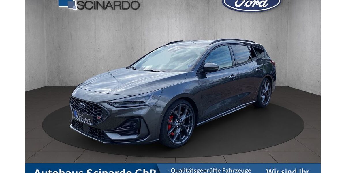 Ford Focus 26.000 km 35.880 &euro; Babenhausen 64832