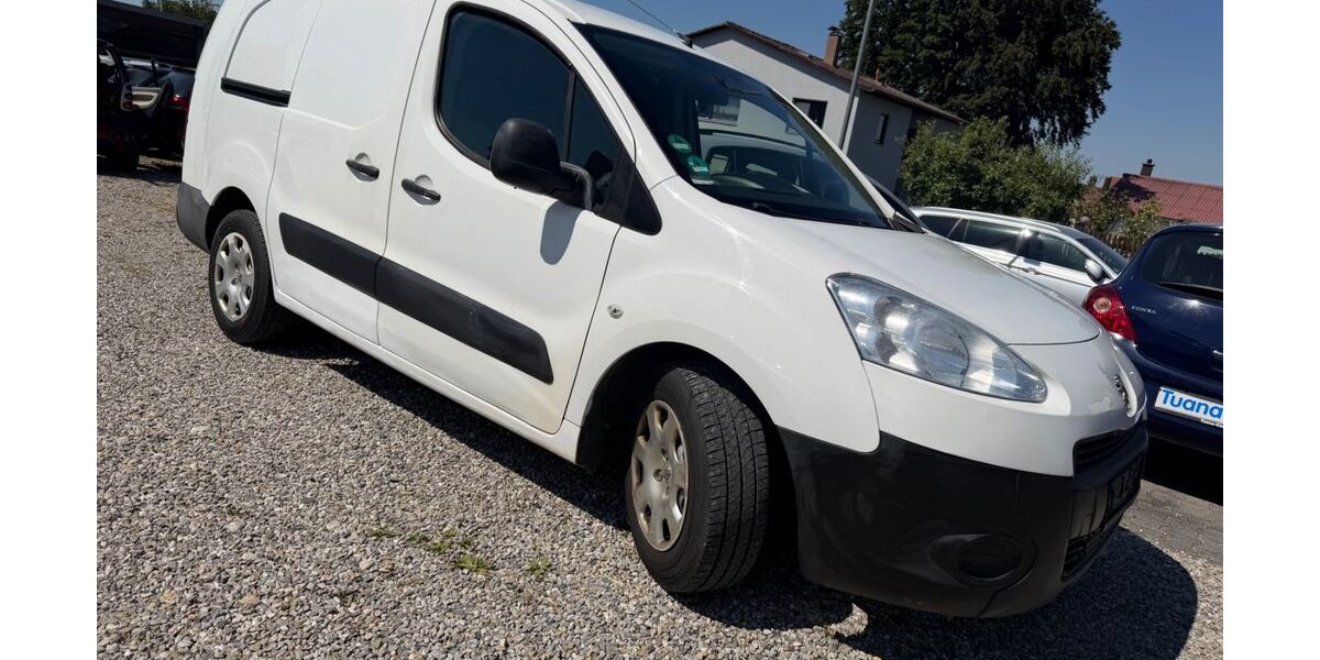 Peugeot Partner 156.932 km 3.999 &euro; Puchheim 82178