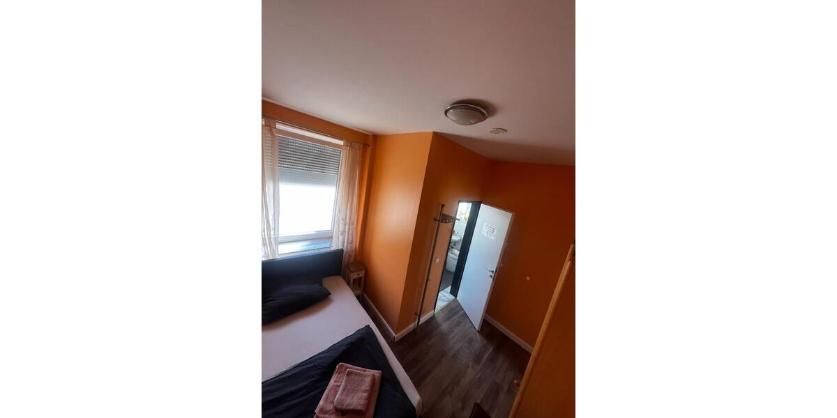 Wohnen auf Zeit Pöttmes - 3 Zimmer, 8 m&sup2;, 10&euro; | Angebot:24753125