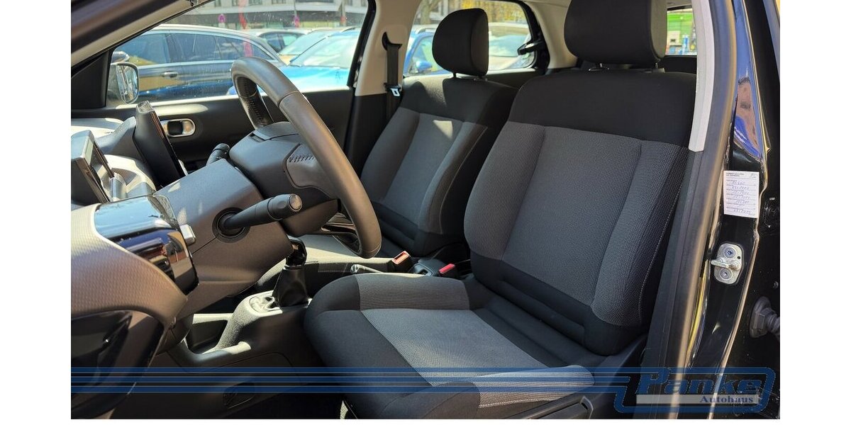 Citroen C4 Cactus Business 1.2*SHZ*NAV*USB*Kamera*LED* 105.469 km 6.480 &euro; Berlin 13187
