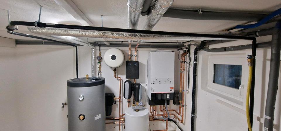 Einfamilienhaus Esslingen am Neckar Pliensauvorstadt - 5 Zimmer, 173 m&sup2;, 2.000&euro; | Angebot:24599416