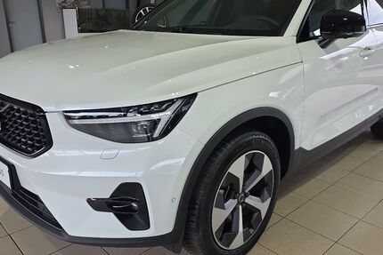 Volvo XC40 9.937 km 32.850 &euro; Bergheim 50126