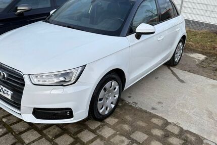 Audi A1 165.000 km 13.999 &euro; Öhringen 74613