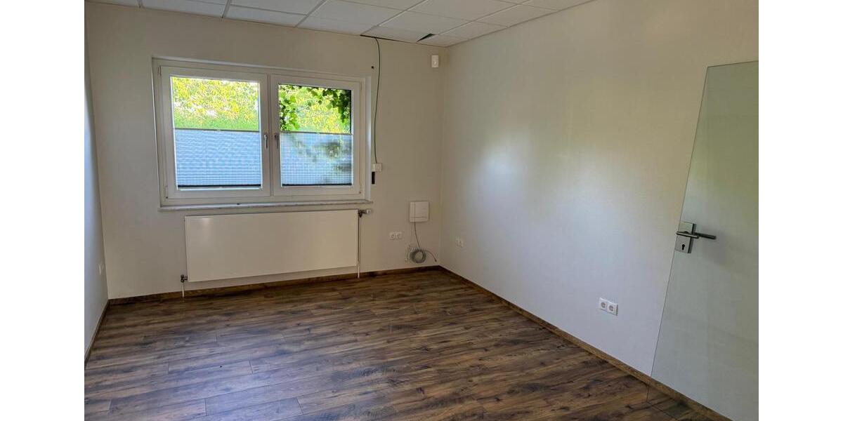 Einfamilienhaus Much - 10 Zimmer, 438 m&sup2;, 970.000&euro; | Angebot:26754252