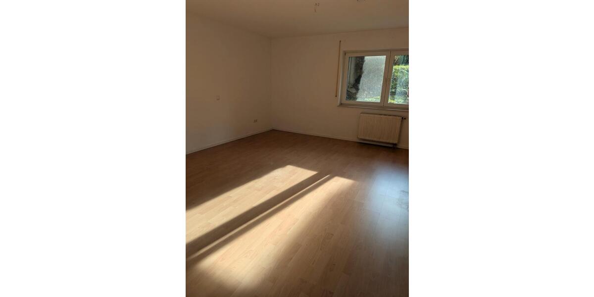 Etagenwohnung Paderborn - 2 Zimmer, 81 m&sup2;, 567&euro; | Angebot:26380614