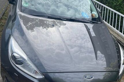 Ford Focus 186.000 km 8.000 &euro; Delbrück 33129